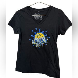 Splash City Golden State Warriors Women’s M V-Neck Bay Area Swag Soft T-Shirt